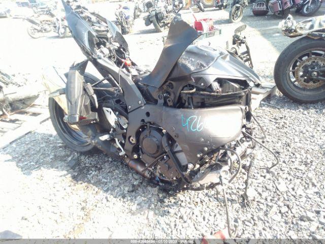  Salvage Kawasaki Zx1002