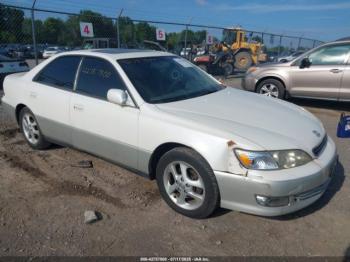  Salvage Lexus Es