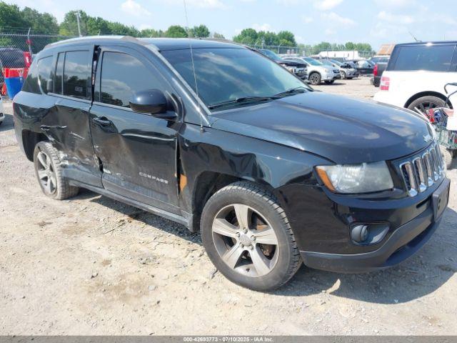  Salvage Jeep Compass
