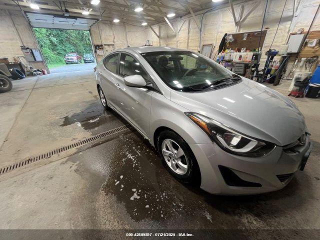  Salvage Hyundai ELANTRA