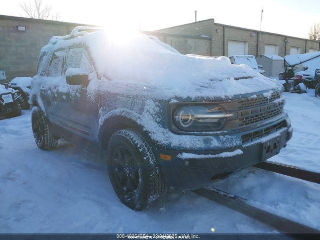  Salvage Ford Bronco