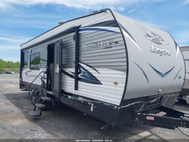  Salvage Jayco Octane