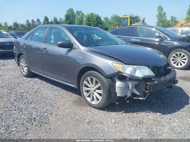  Salvage Toyota Camry