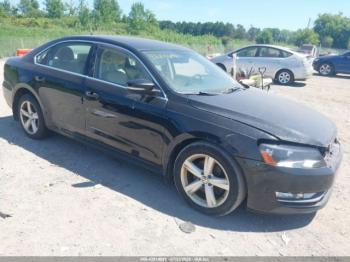  Salvage Volkswagen Passat