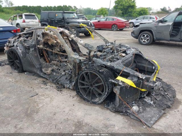  Salvage Porsche 911