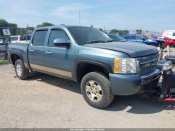 Salvage Chevrolet Silverado 1500
