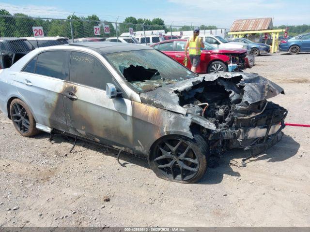  Salvage Mercedes-Benz E-Class