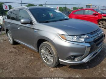  Salvage Mitsubishi Outlander