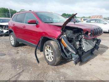  Salvage Jeep Cherokee