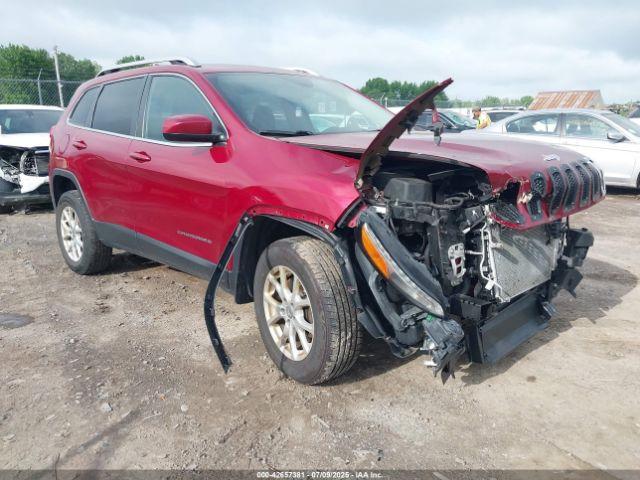  Salvage Jeep Cherokee