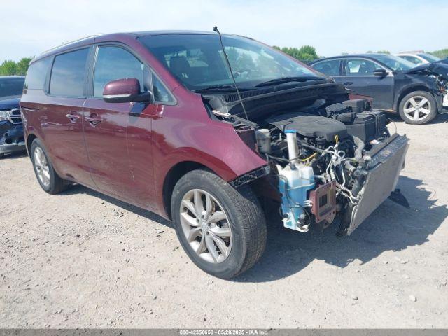  Salvage Kia Sedona