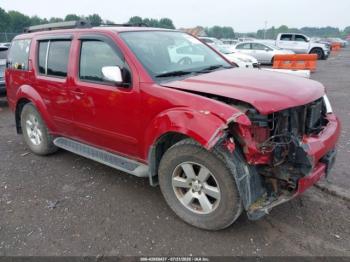  Salvage Nissan Pathfinder