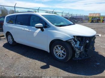  Salvage Chrysler Voyager