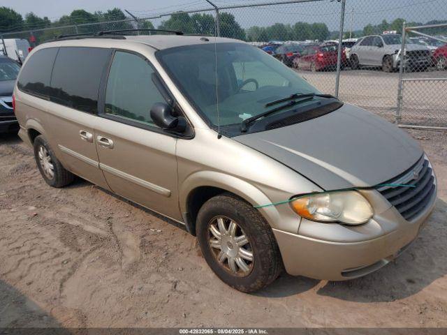  Salvage Chrysler Town & Country