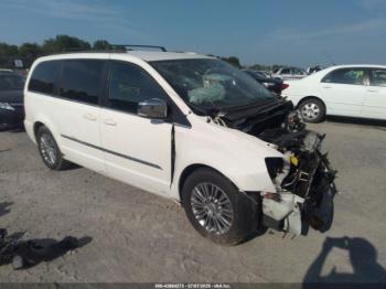  Salvage Chrysler Town & Country