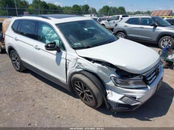  Salvage Volkswagen Tiguan