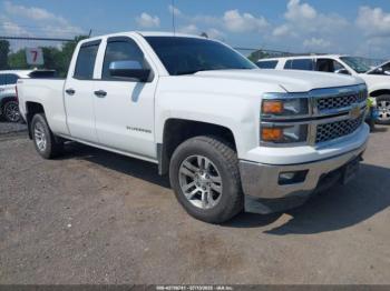  Salvage Chevrolet Silverado 1500