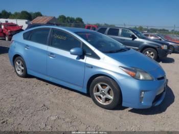  Salvage Toyota Prius