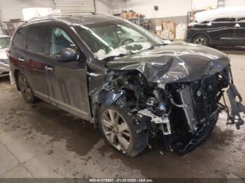  Salvage Nissan Pathfinder