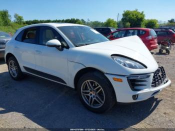  Salvage Porsche Macan