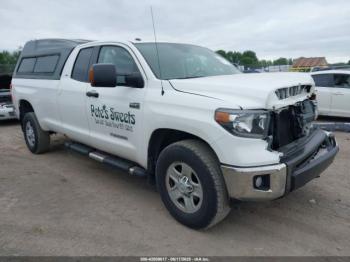  Salvage Toyota Tundra
