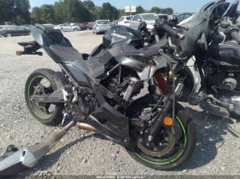  Salvage Kawasaki Ex400