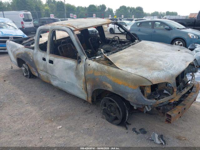  Salvage Toyota Tundra
