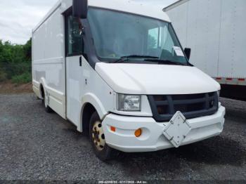  Salvage Isuzu Npr