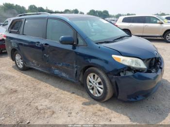  Salvage Toyota Sienna