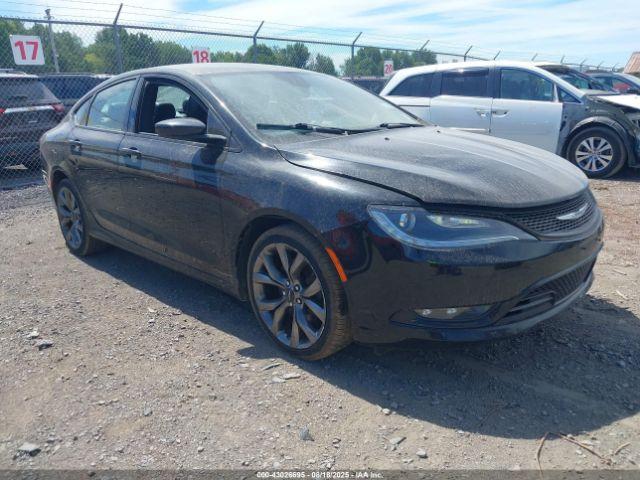  Salvage Chrysler 200