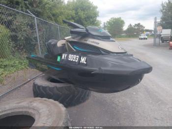  Salvage Sea-Doo Seadoo