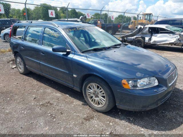  Salvage Volvo V70