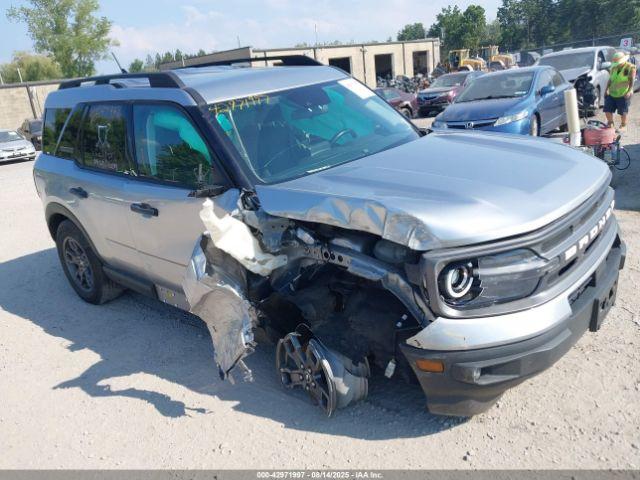  Salvage Ford Bronco