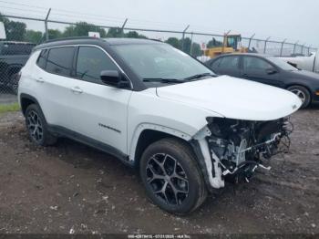  Salvage Jeep Compass