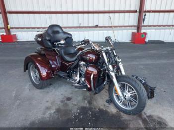  Salvage Harley-Davidson Flhtcutg