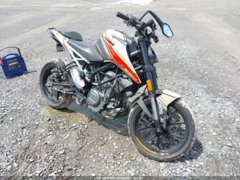  Salvage KTM 390