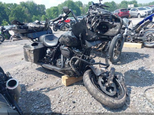  Salvage Harley-Davidson Fltrxs