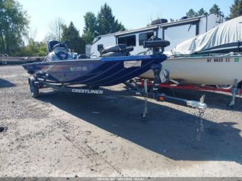  Salvage Crestliner Boat