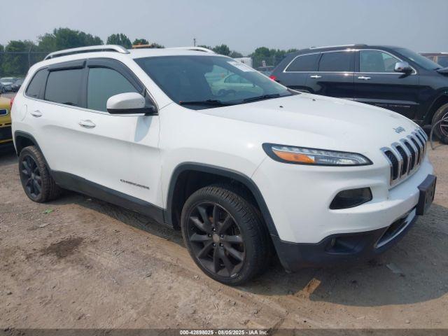  Salvage Jeep Cherokee