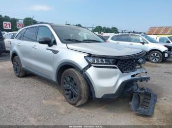  Salvage Kia Sorento