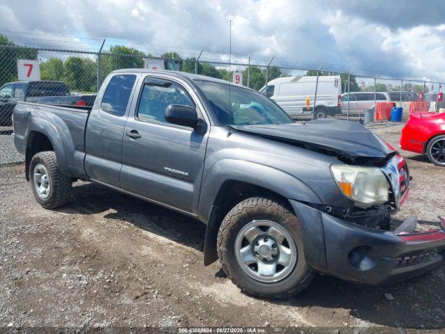  Salvage Toyota Tacoma