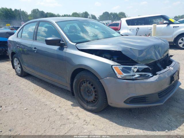  Salvage Volkswagen Jetta