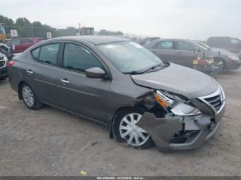  Salvage Nissan Versa
