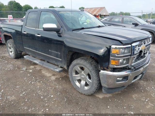  Salvage Chevrolet Silverado 1500