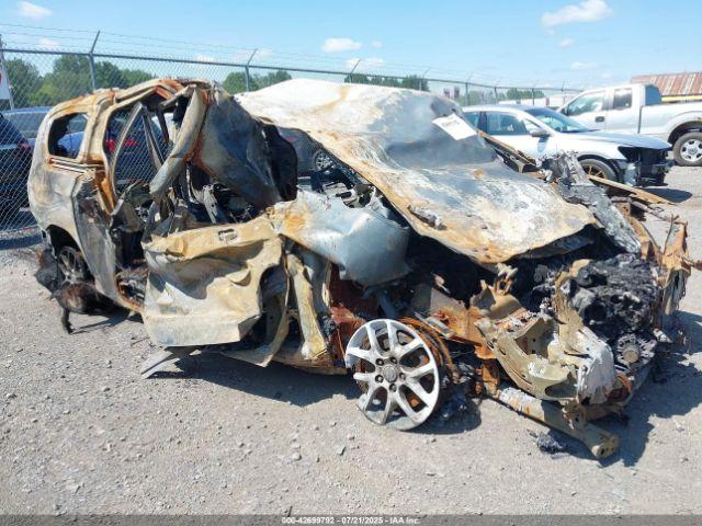  Salvage Chrysler Pacifica