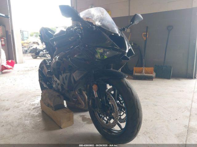  Salvage Kawasaki Zx636