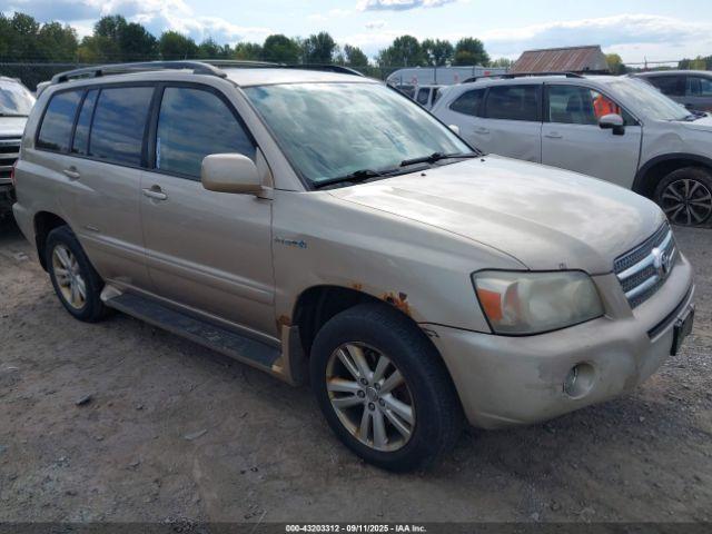  Salvage Toyota Highlander