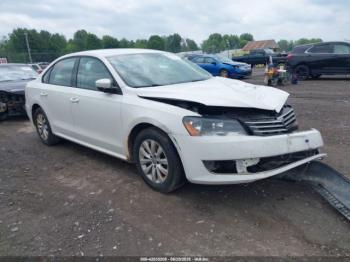  Salvage Volkswagen Passat