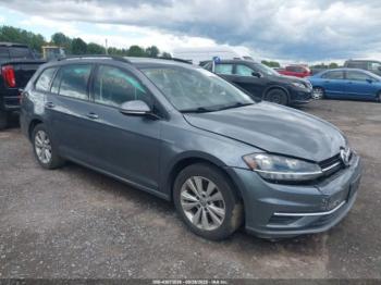  Salvage Volkswagen Golf