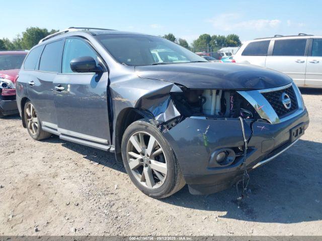  Salvage Nissan Pathfinder